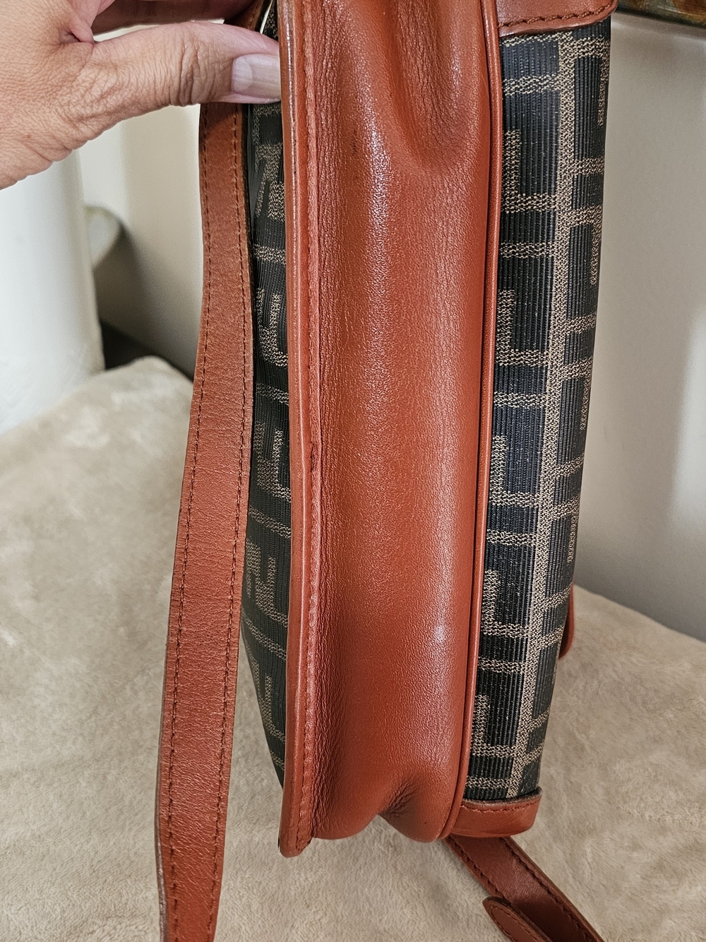 Fendi FF Zucca Crossbody Bag - VINTAGE & AUTHENTIC - Picture 5 of 8